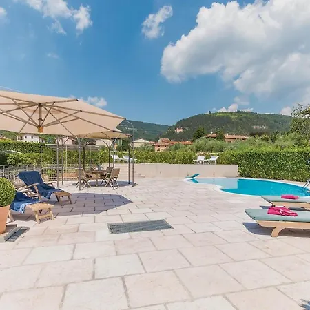 Holiday home Stunning In -vr- With Kitchen *